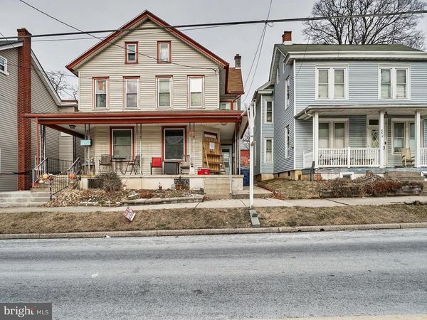 53 E MAIN STREET, NEWMANSTOWN, PA 17073