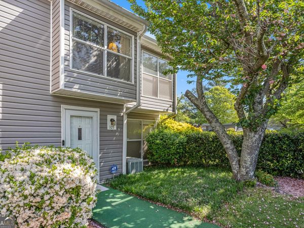 105 Governors Drive, Forest Park, GA 30297
