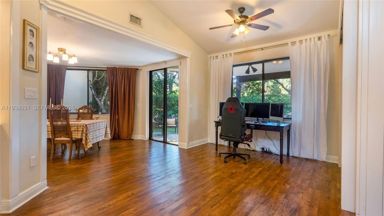 208 NW 97th Ave, Unit 2-92, Plantation, FL 33324 Photo