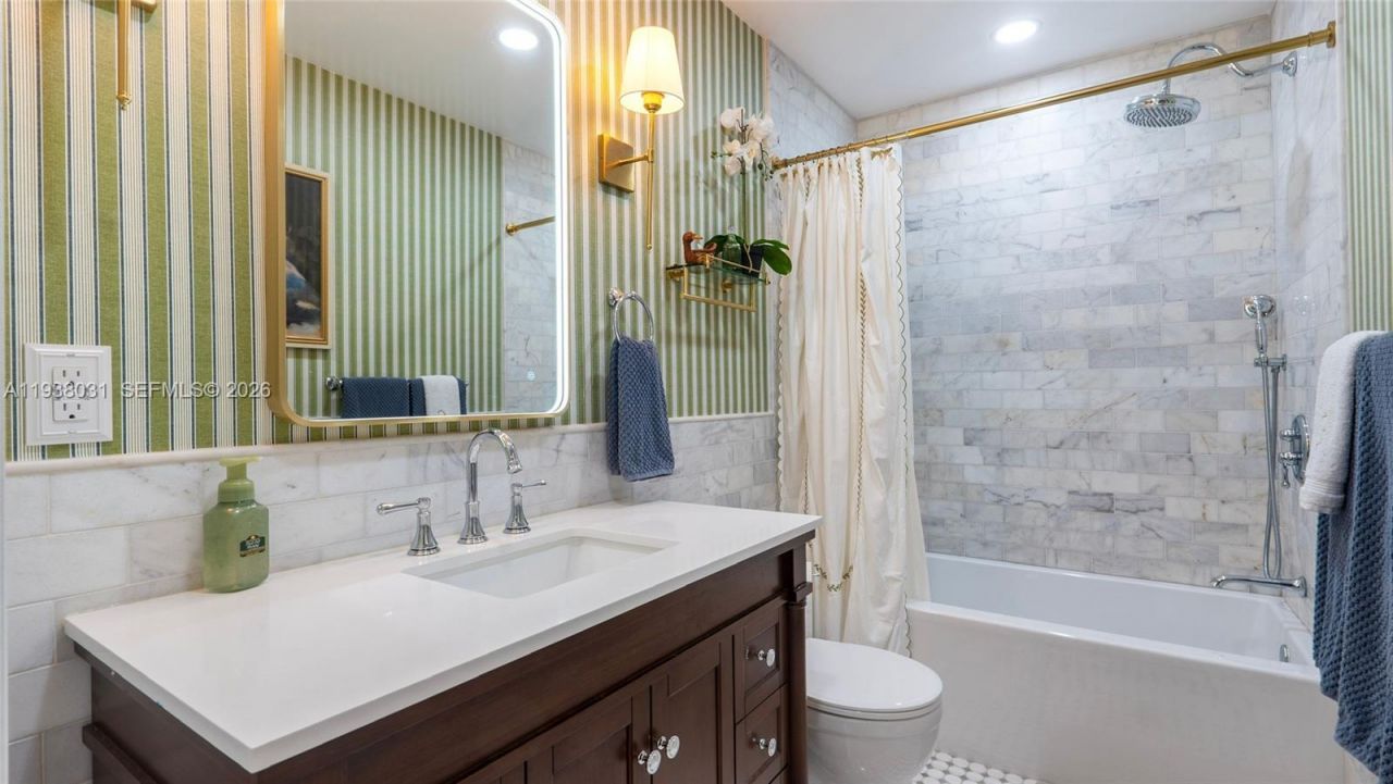 208 NW 97th Ave, Unit 2-92, Plantation, FL 33324 Photo