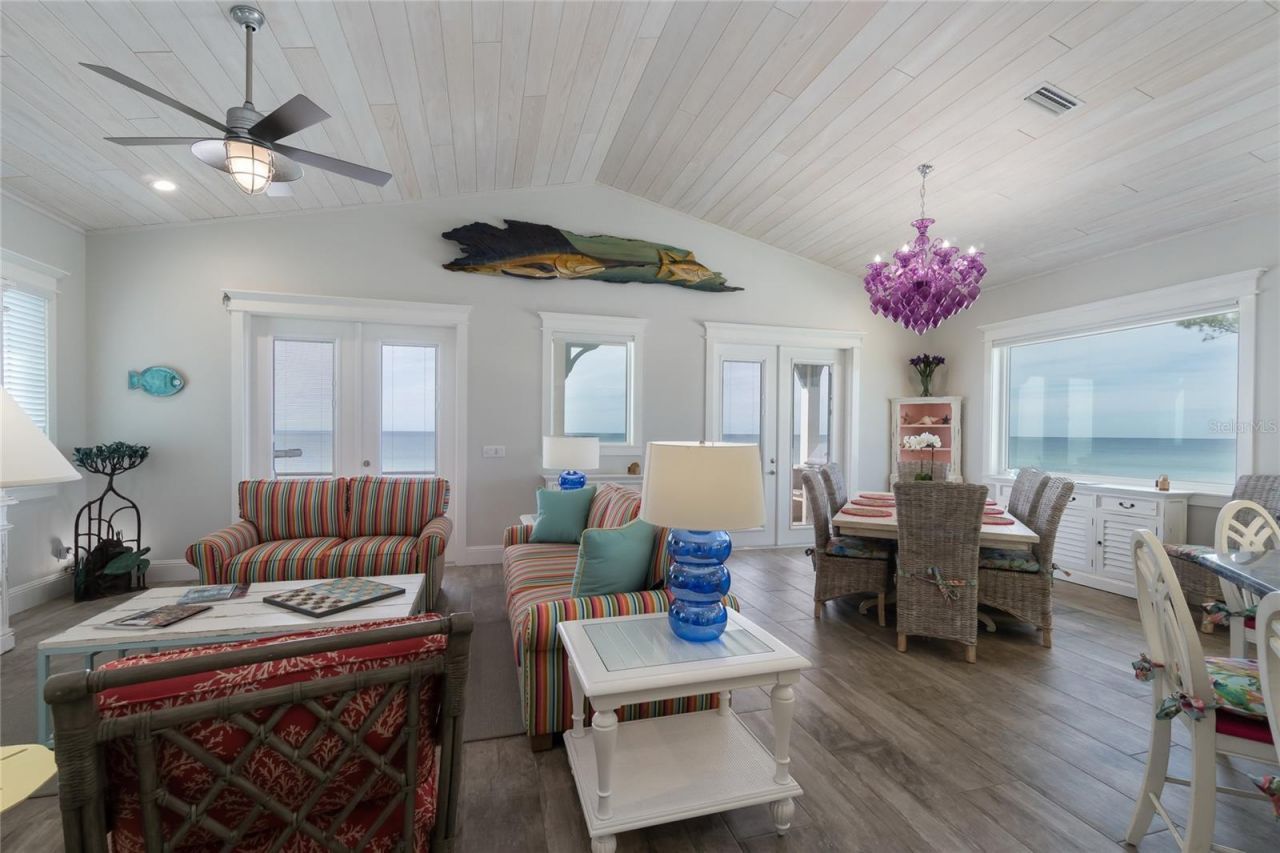 2302 Gulf Drive N, Bradenton Beach, FL 34217 Photo