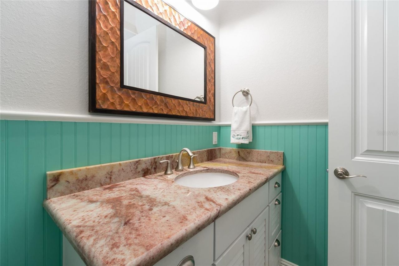 2302 Gulf Drive N, Bradenton Beach, FL 34217 Photo