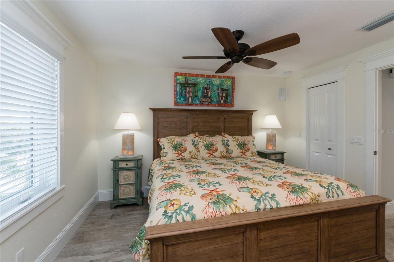 2302 Gulf Drive N, Bradenton Beach, FL 34217 Photo