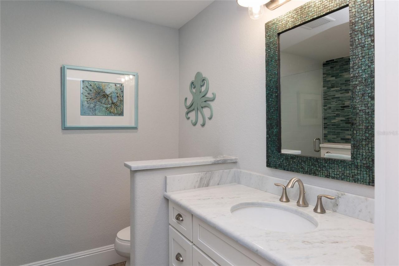 2302 Gulf Drive N, Bradenton Beach, FL 34217 Photo