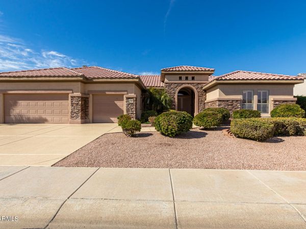 17892 N BRIDLE Lane, Surprise, AZ 85374