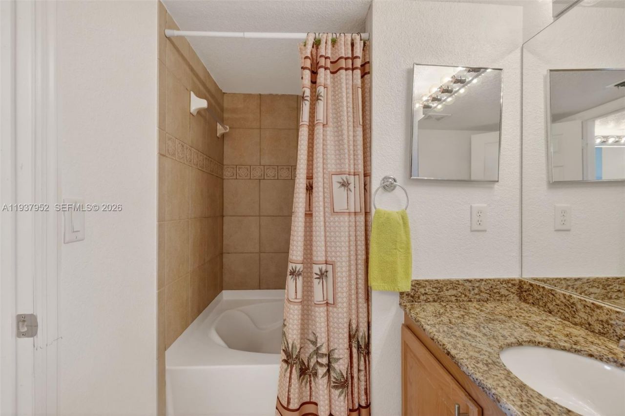 221 SW Palm Dr , Unit 306, Port Saint Lucie, FL 34986 Photo