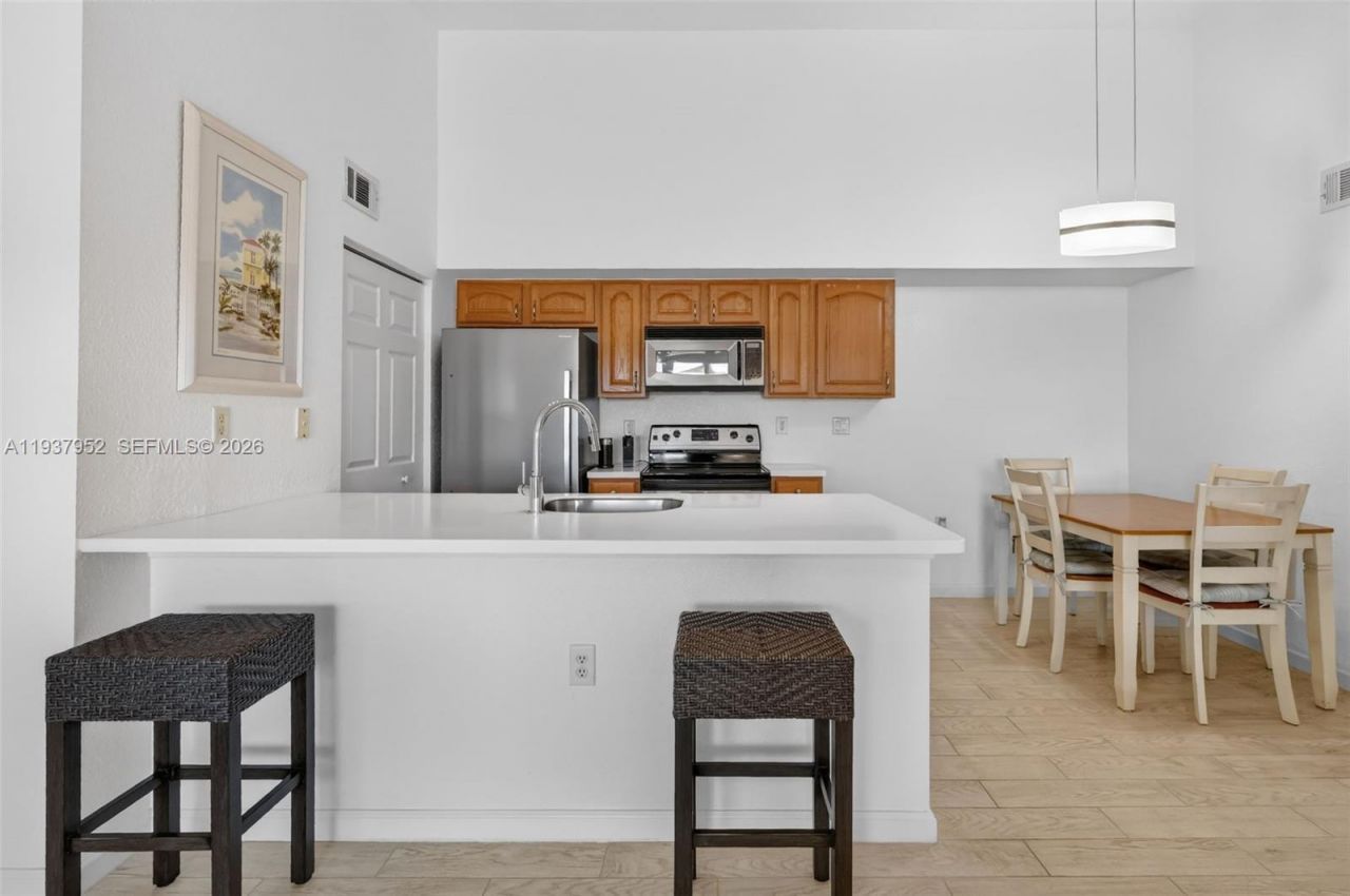 221 SW Palm Dr , Unit 306, Port Saint Lucie, FL 34986 Photo