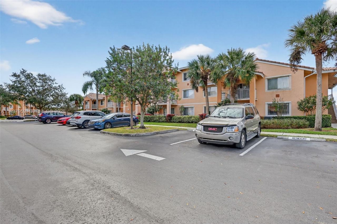 221 SW Palm Dr , Unit 306, Port Saint Lucie, FL 34986 Photo