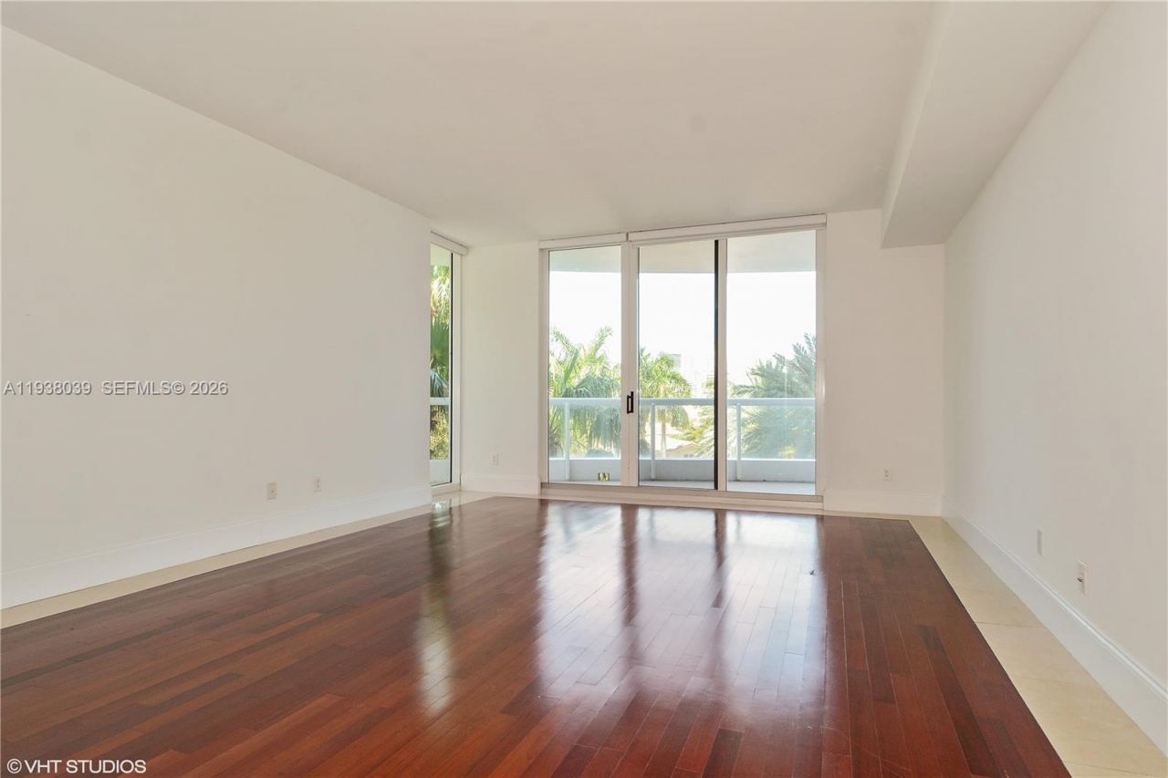 21200 Point Pl, Unit 404, Aventura, FL 33180 Photo