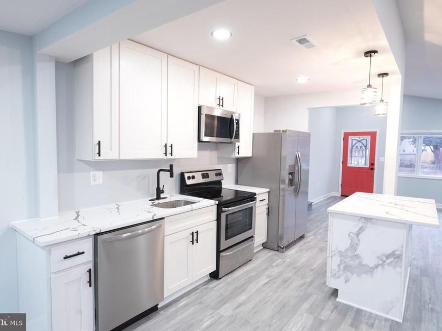 122 N Bend Terrace, Glen Burnie, MD 21060 Main Photo