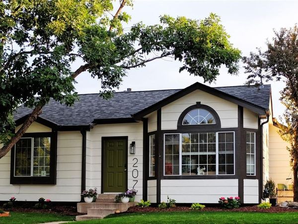 207 S Quicksilver Avenue, Castle Rock, CO 80104