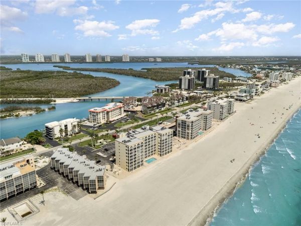 25900 Hickory BLVD, Unit 305, BONITA SPRINGS, FL 34134