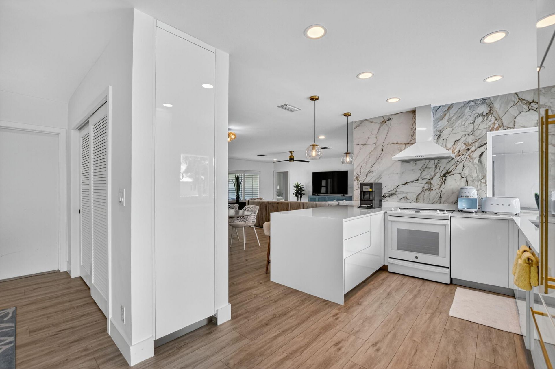 891 SW Hickory Terrace, Boca Raton, FL 33486 Photo