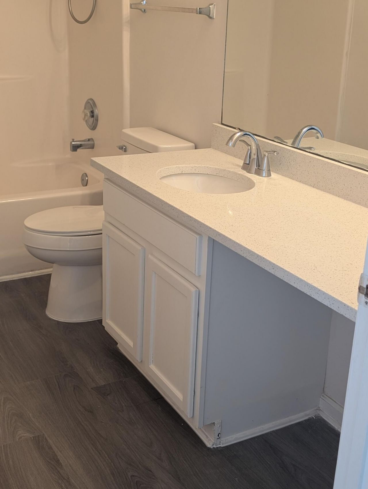 2452 Melville Road Photo 18