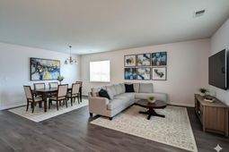 2452 Melville Road photo 4