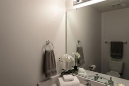 2452 Melville Road photo 4