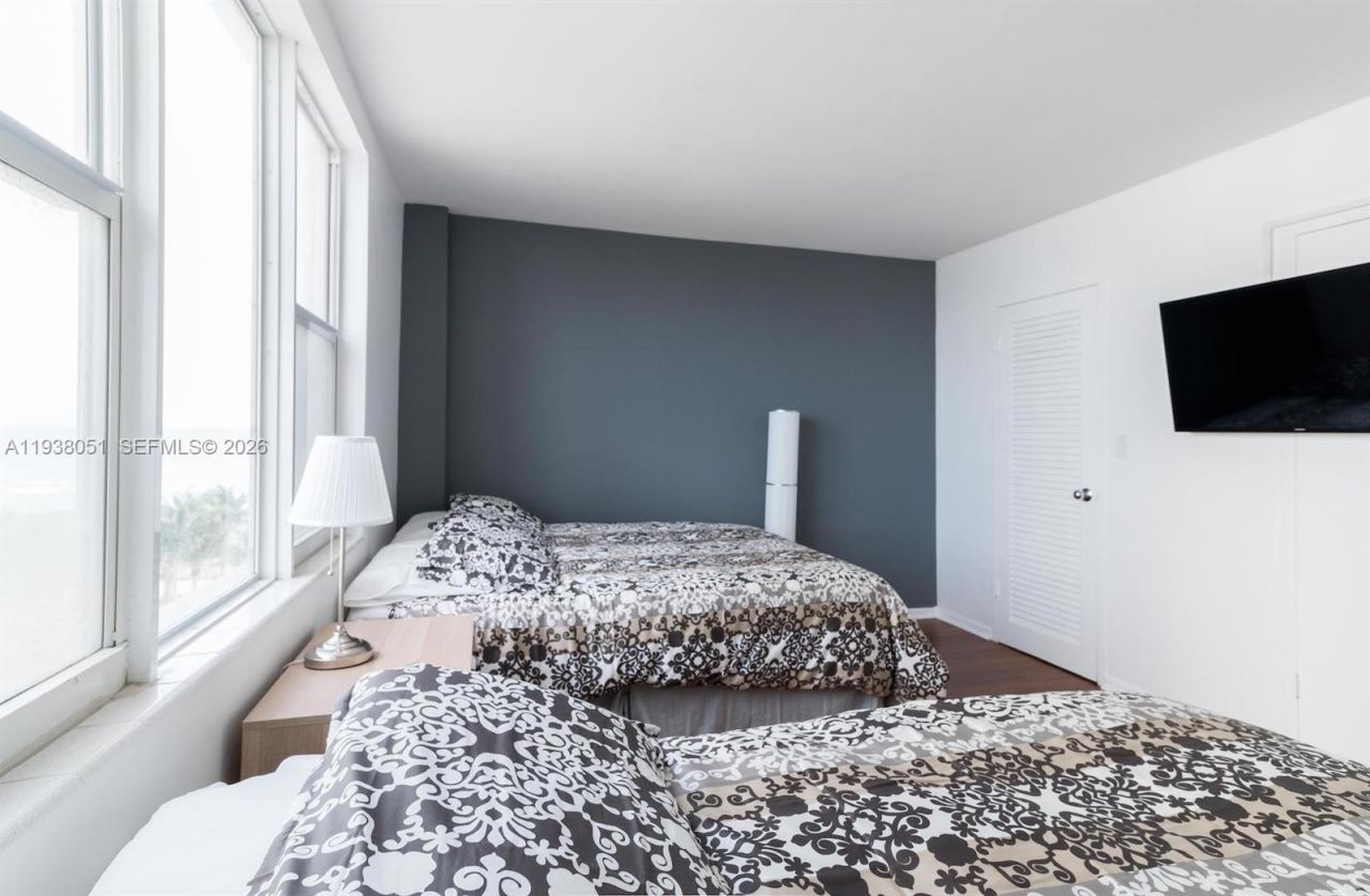 9195 Collins Ave, Unit 611, Surfside, FL 33154 Photo