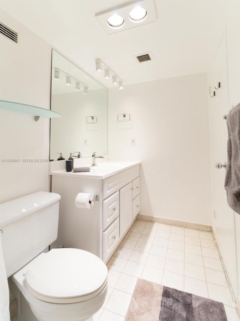 9195 Collins Ave, Unit 611, Surfside, FL 33154 Photo