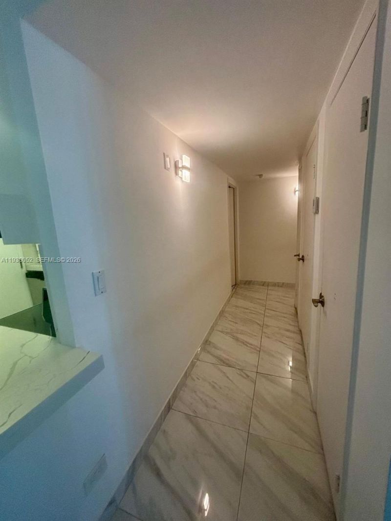 10101 E Bay Harbor Dr, Unit 309, Bay Harbor Islands, FL 33154 Photo