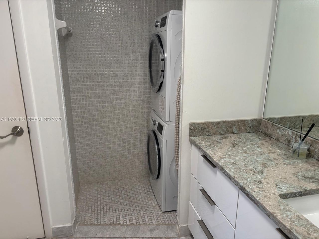 10101 E Bay Harbor Dr, Unit 309, Bay Harbor Islands, FL 33154 Photo