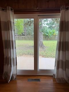 1083 Fort Sumter Dr. Photo 9