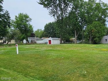 9011 Elmhurst Avenue, Plymouth Twp, MI 48170