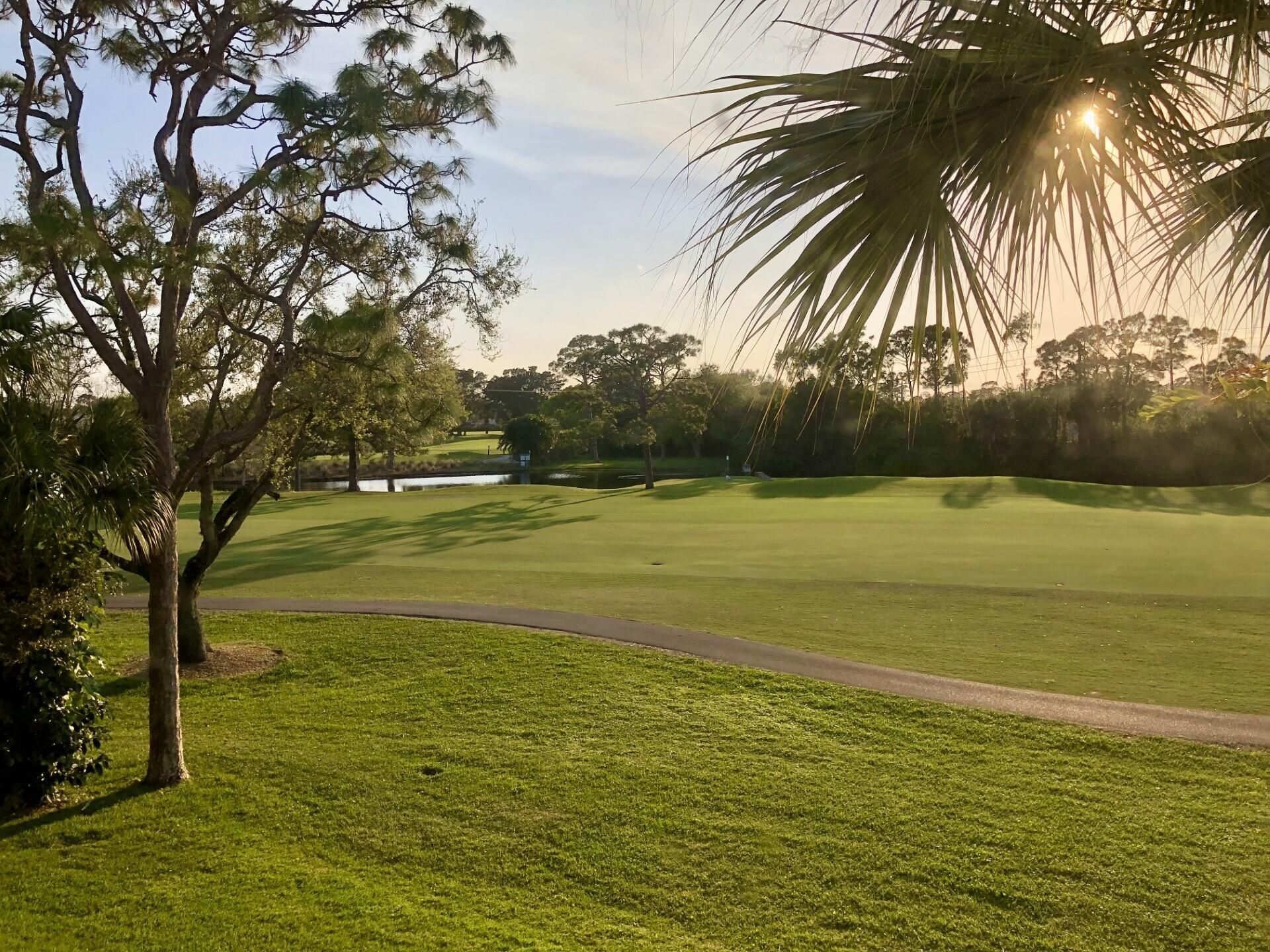 5661 SE Foxcross Place, Stuart, FL 34997 Photo