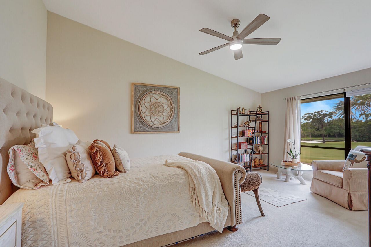 5661 SE Foxcross Place, Stuart, FL 34997 Photo