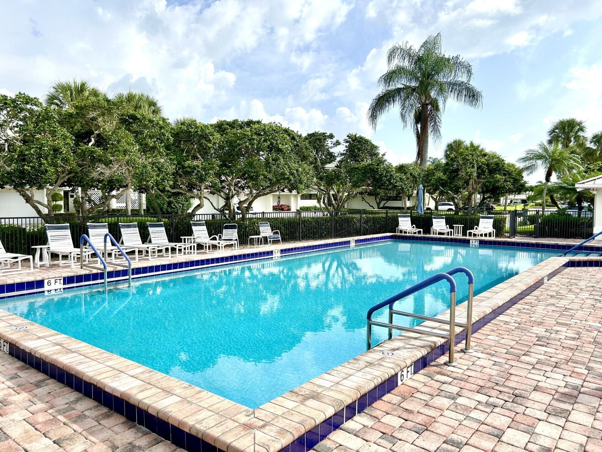 5661 SE Foxcross Place, Stuart, FL 34997 Photo