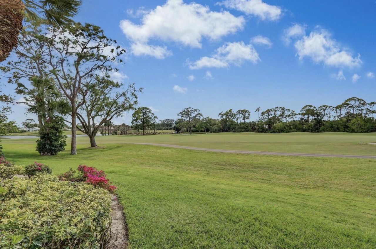 5661 SE Foxcross Place, Stuart, FL 34997 Photo