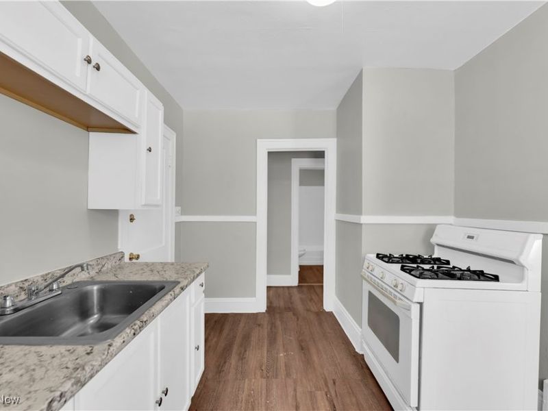 3219 W 116th Street, Unit 1/DN, Cleveland, OH 44111 Photo 13