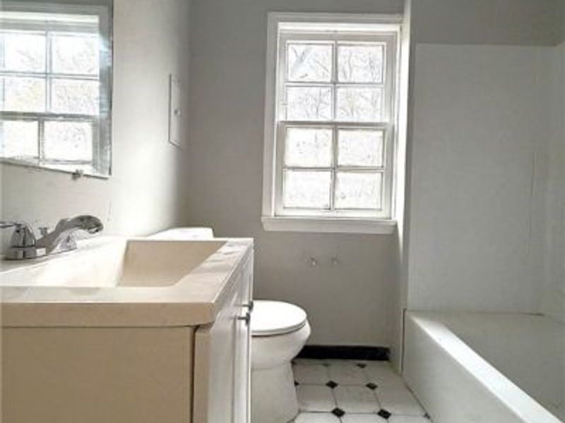 15615 Judson Drive, Cleveland, OH 44128 Photo 14