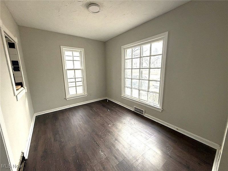 15615 Judson Drive, Cleveland, OH 44128 Photo 9