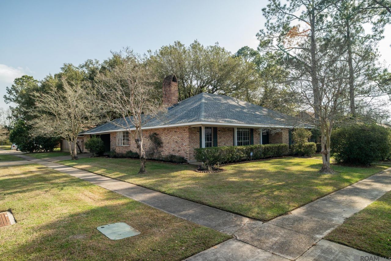 613 Kimmeridge Dr, Baton Rouge, LA 70815 Main Photo