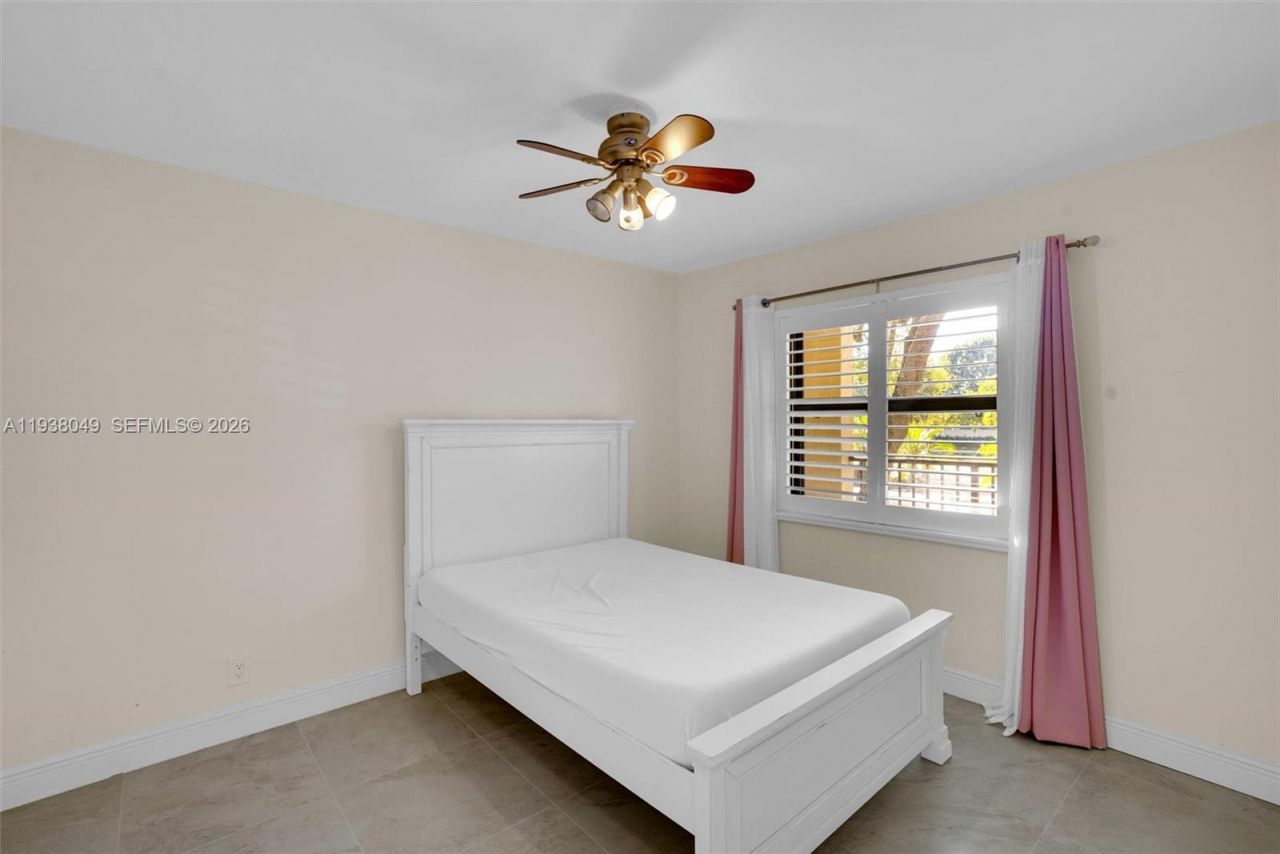 10401 W Broward Blvd, Unit 205, Plantation, FL 33324 Photo