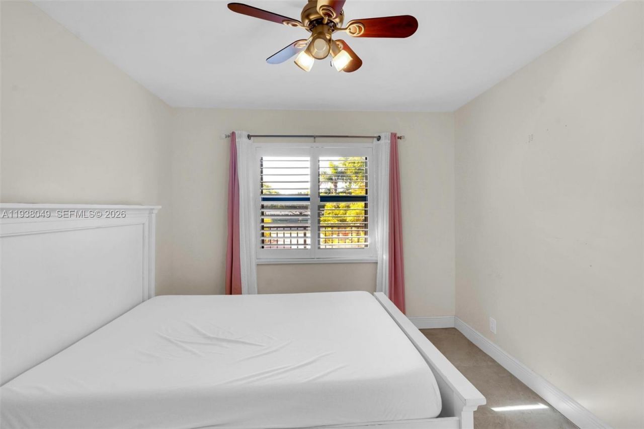 10401 W Broward Blvd, Unit 205, Plantation, FL 33324 Photo