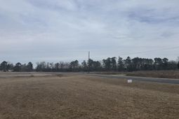 370 Shady Grove Road photo 4