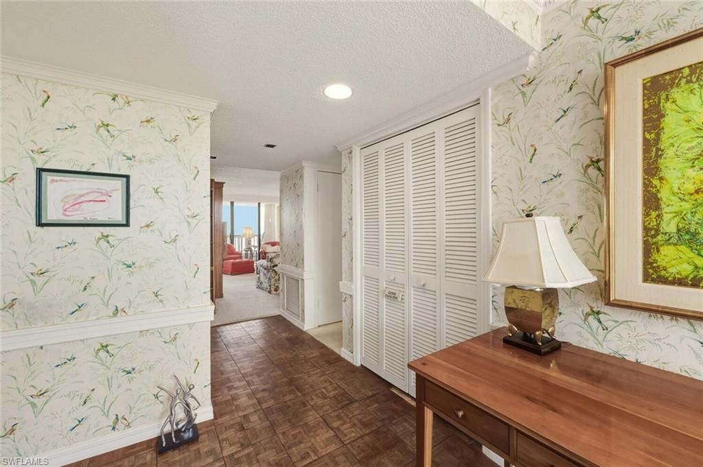 2378 Gulf Shore Blvd N, Unit 303, Naples, FL 34103 Photo