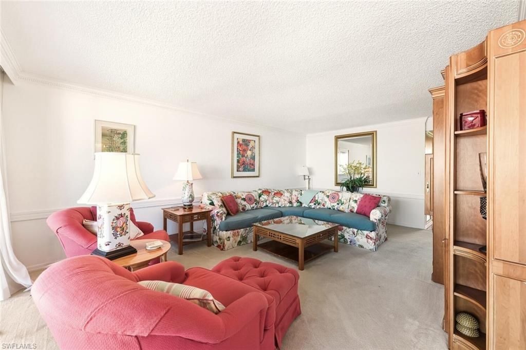 2378 Gulf Shore Blvd N, Unit 303, Naples, FL 34103 Photo