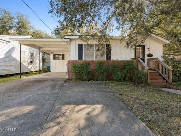 2410 Tyler Avenue, Pascagoula, MS 39567