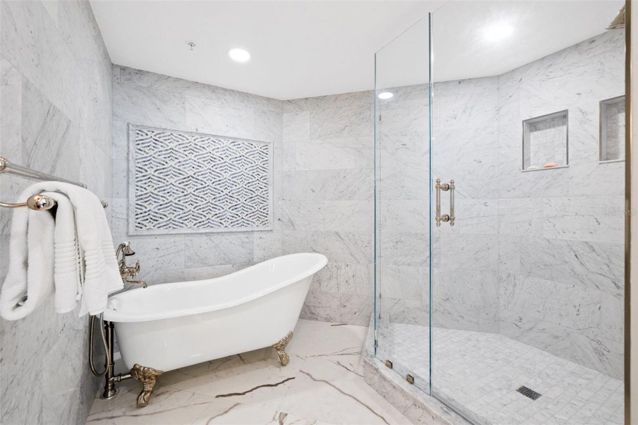 1170 Gulf Boulevard, Unit 2001, Clearwater, FL 33767 Photo