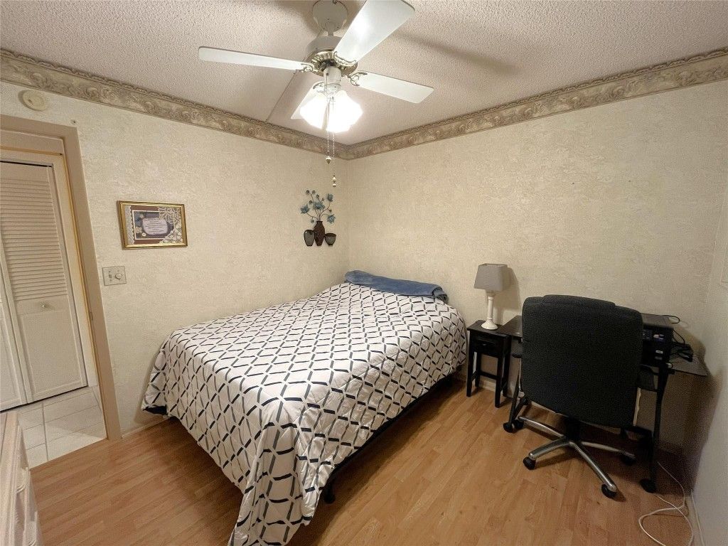 9501 Seagrape Drive, Unit 305, Davie, FL 33324 Photo