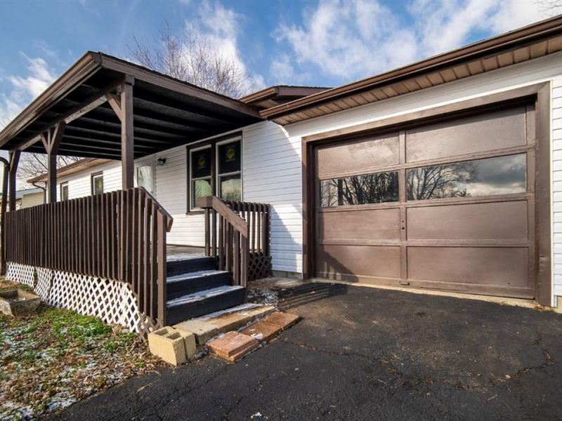 40 Greenwood Avenue, West Union, OH 45693 Photo 2