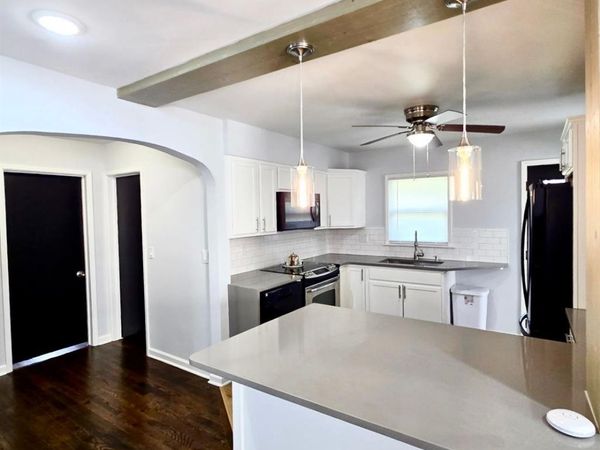 5940 Kenneth Avenue, Cincinnati, OH 45224