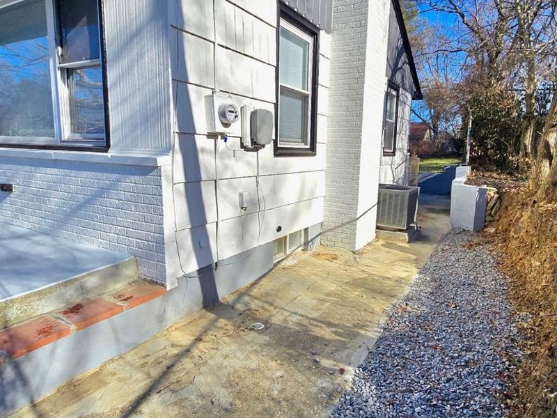5940 Kenneth Avenue, Cincinnati, OH 45224 Photo 13