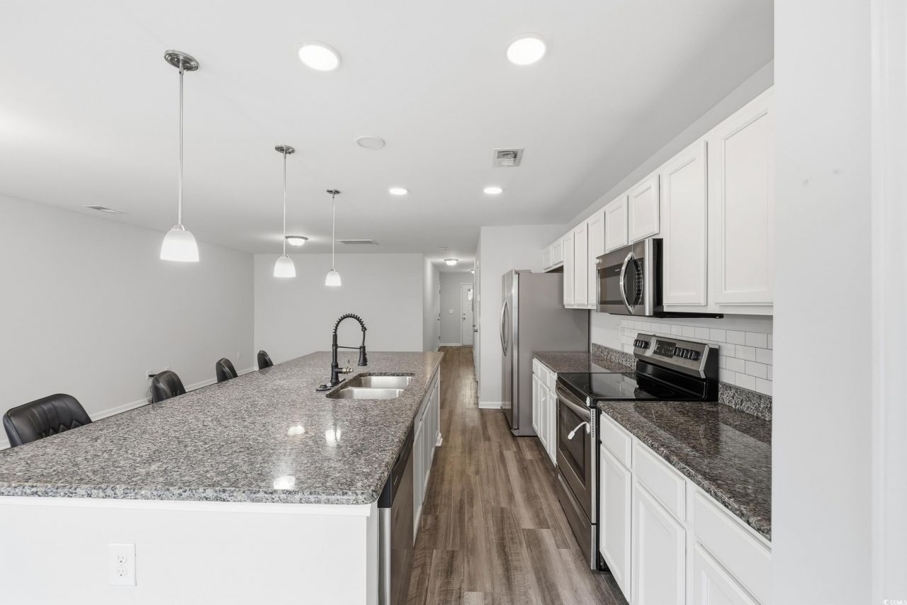 1030 Tee Shot Dr. Photo 8