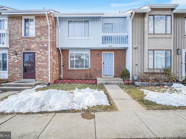 2104 BERGER PLACE, HERNDON, VA 20170