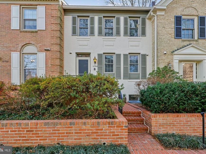 10904 Wickshire Way, Unit F-3, Rockville, MD 20852 Main Photo