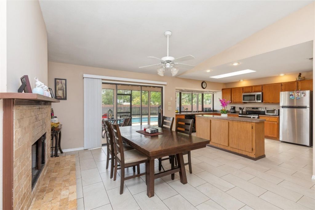 1550 SE Pratt St, Port Saint Lucie, FL 34983 Photo