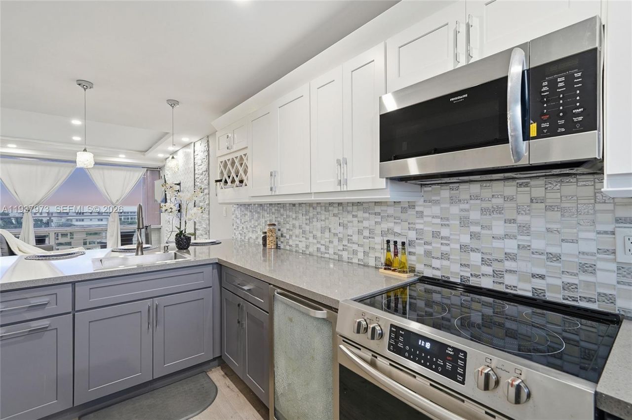 1900 S Ocean Dr, Unit 508, Fort Lauderdale, FL 33316 Photo